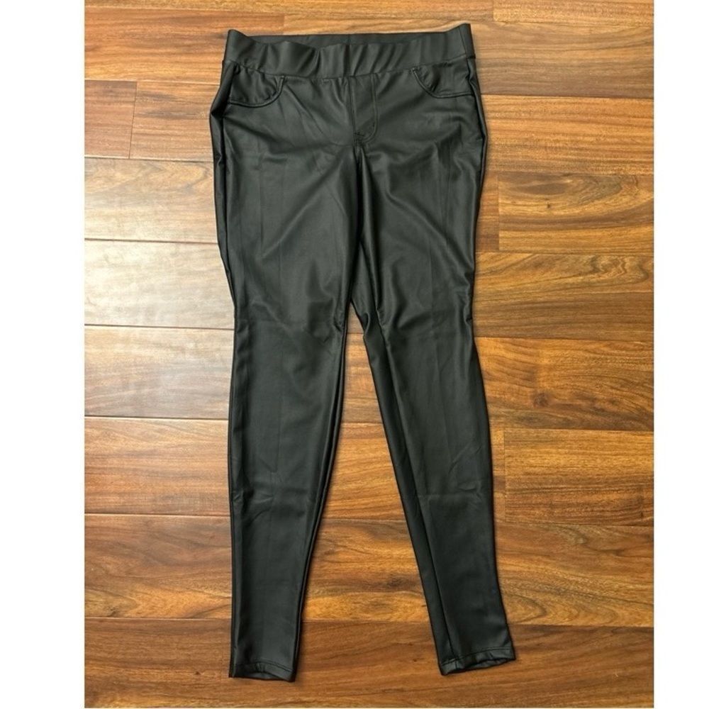 Torrid black faux leather thin leggings